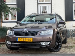 Skoda Octavia Combi - 1.2 TSI Greentech Elegance|Bluetooth|Trekhaak|Nette auto