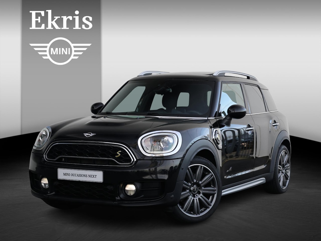 MINI Countryman - Mini 2.0 Cooper S E ALL4 Chili Comfort Access/ Panoramadak/ Sportstoelen/ Stoelverwarming/ - AutoWereld.nl