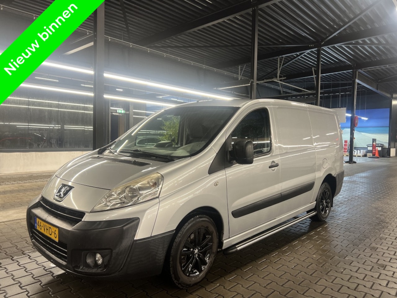 Peugeot Expert - 229 2.0 HDI L2H1 DC 229 2.0 HDI L2H1 DC - AutoWereld.nl