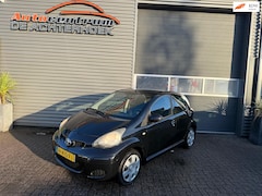 Toyota Aygo - 1.0-12V Cool AIrco*5-Deurs