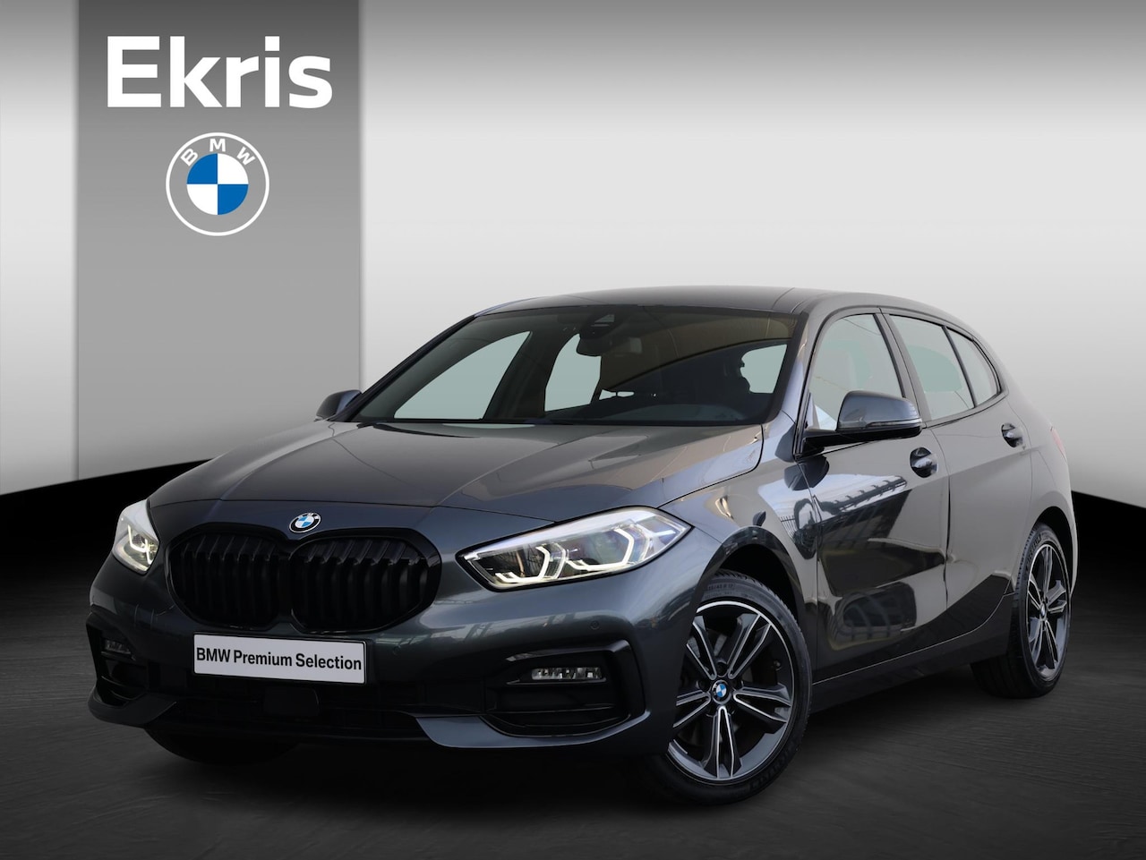 BMW 1-serie - 118i Business Edition Sportline / HIFI / Stoelverwarming / Stuurverwarming / Antraciet Hem - AutoWereld.nl