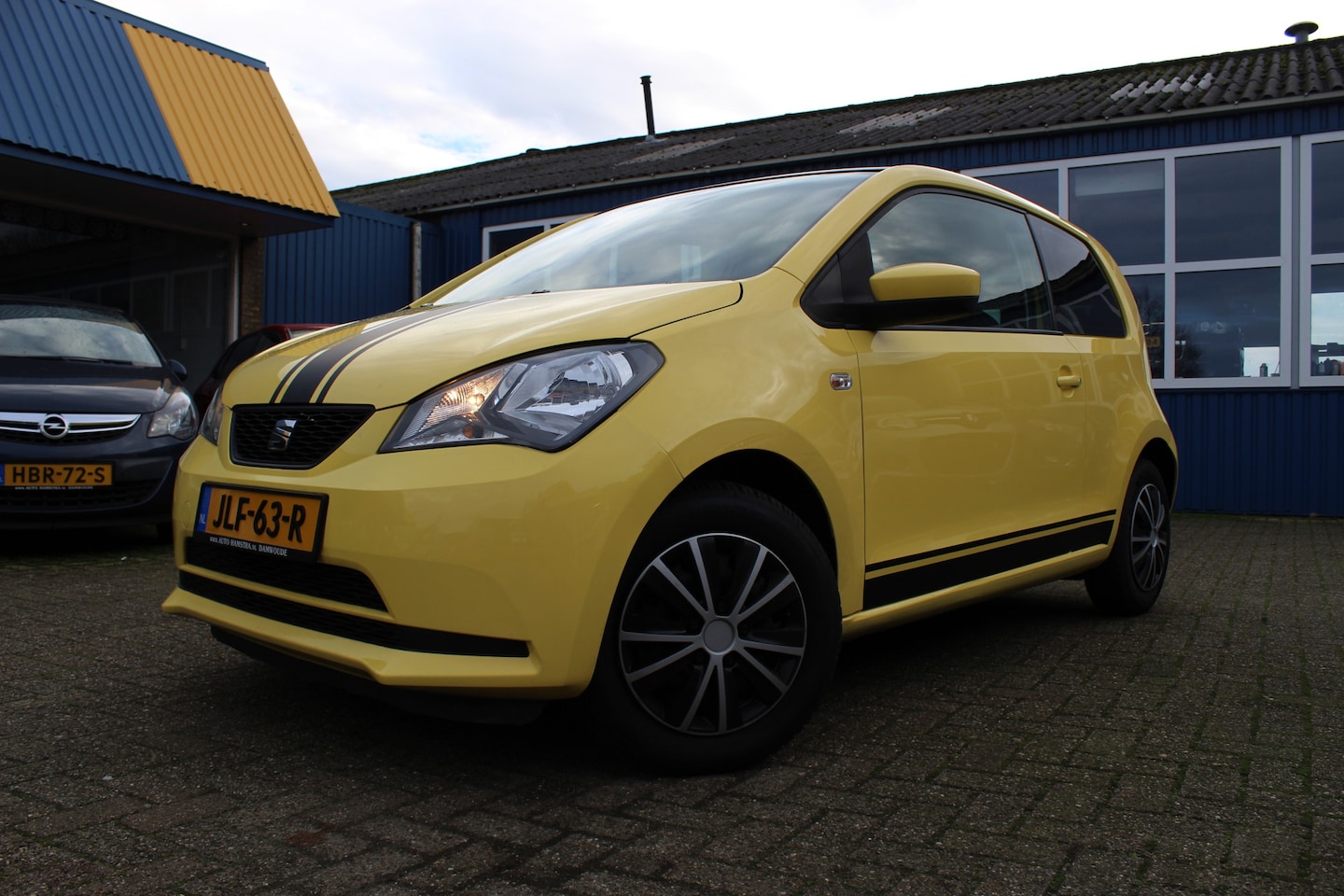 SEAT Mii - 1.0i "Style" Airco - Cruise - PDC !!! - AutoWereld.nl