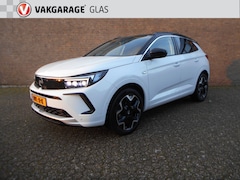 Opel Grandland - 1.2 Turbo 130pk Automaat / Ultimate / Winterpakket / Appel carplay