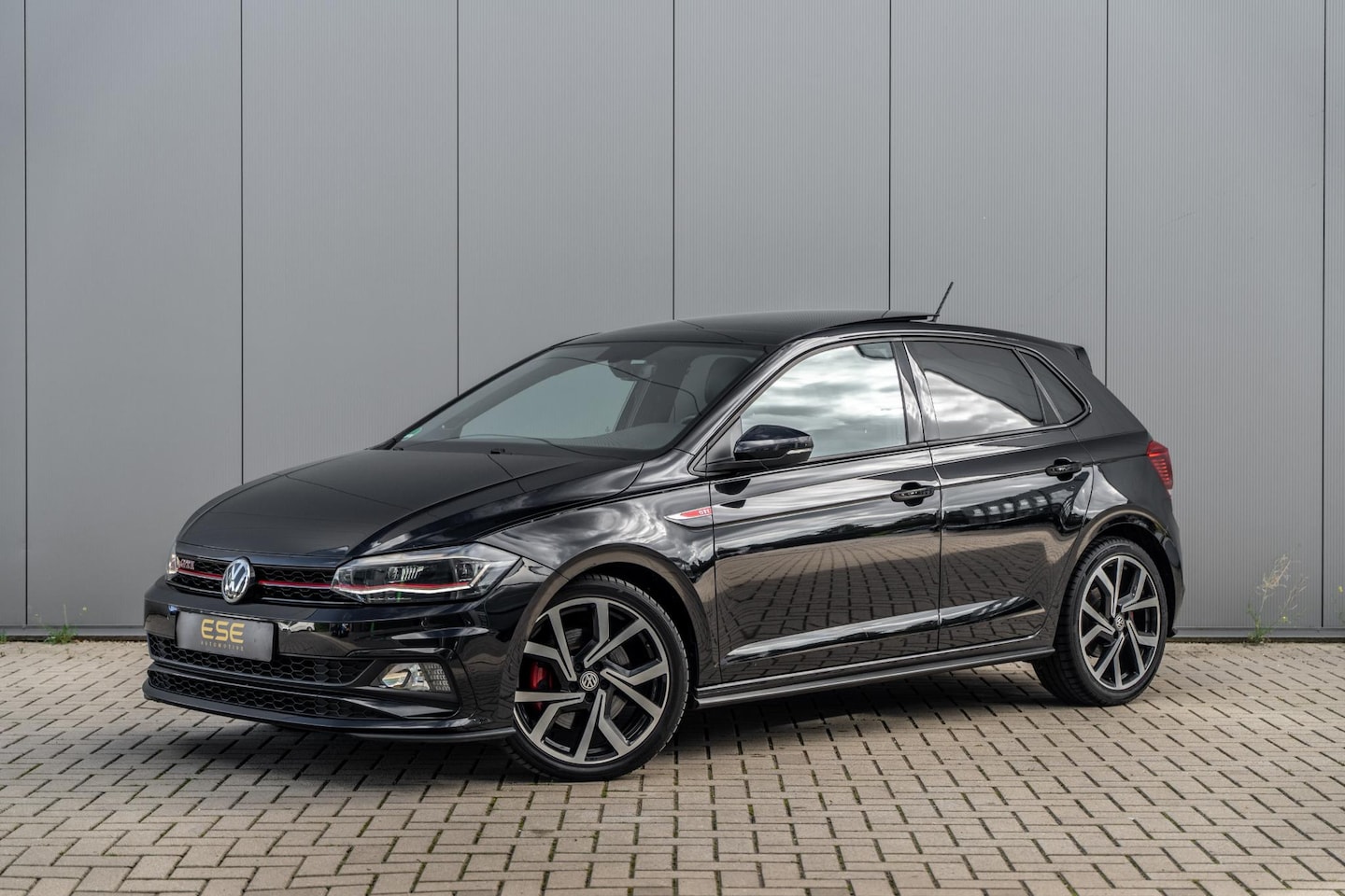 Volkswagen Polo - 2.0 TSI GTI | Virtual | Panorama | Camera - AutoWereld.nl