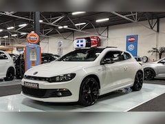 Volkswagen Scirocco - 2.0 TSI GTS DSG Vol opties Dynaudio Cruise LEER Clima Navi Dak