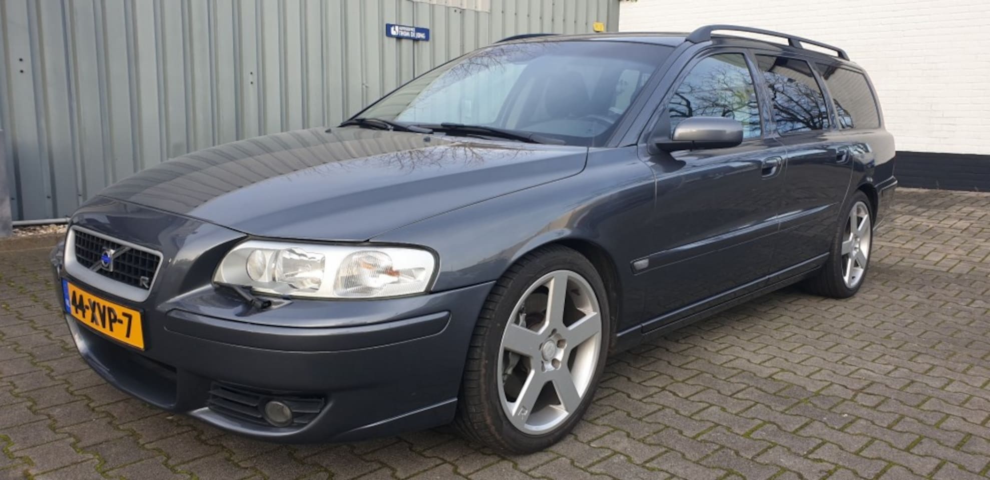 Volvo V70 - R 2.5 AWD  LPG - AutoWereld.nl