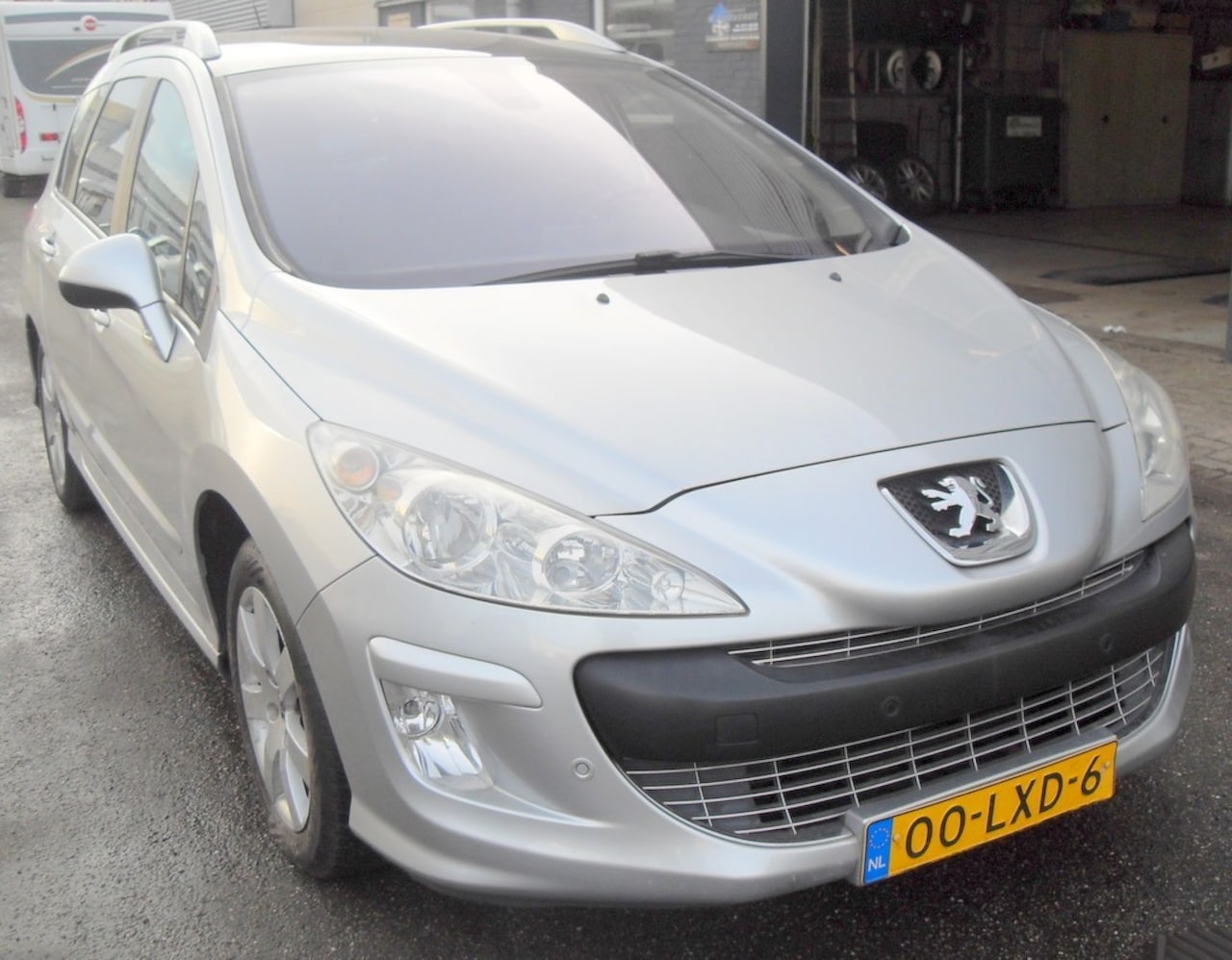 Peugeot 308 - 1.6VTi blue lease exective airco - AutoWereld.nl