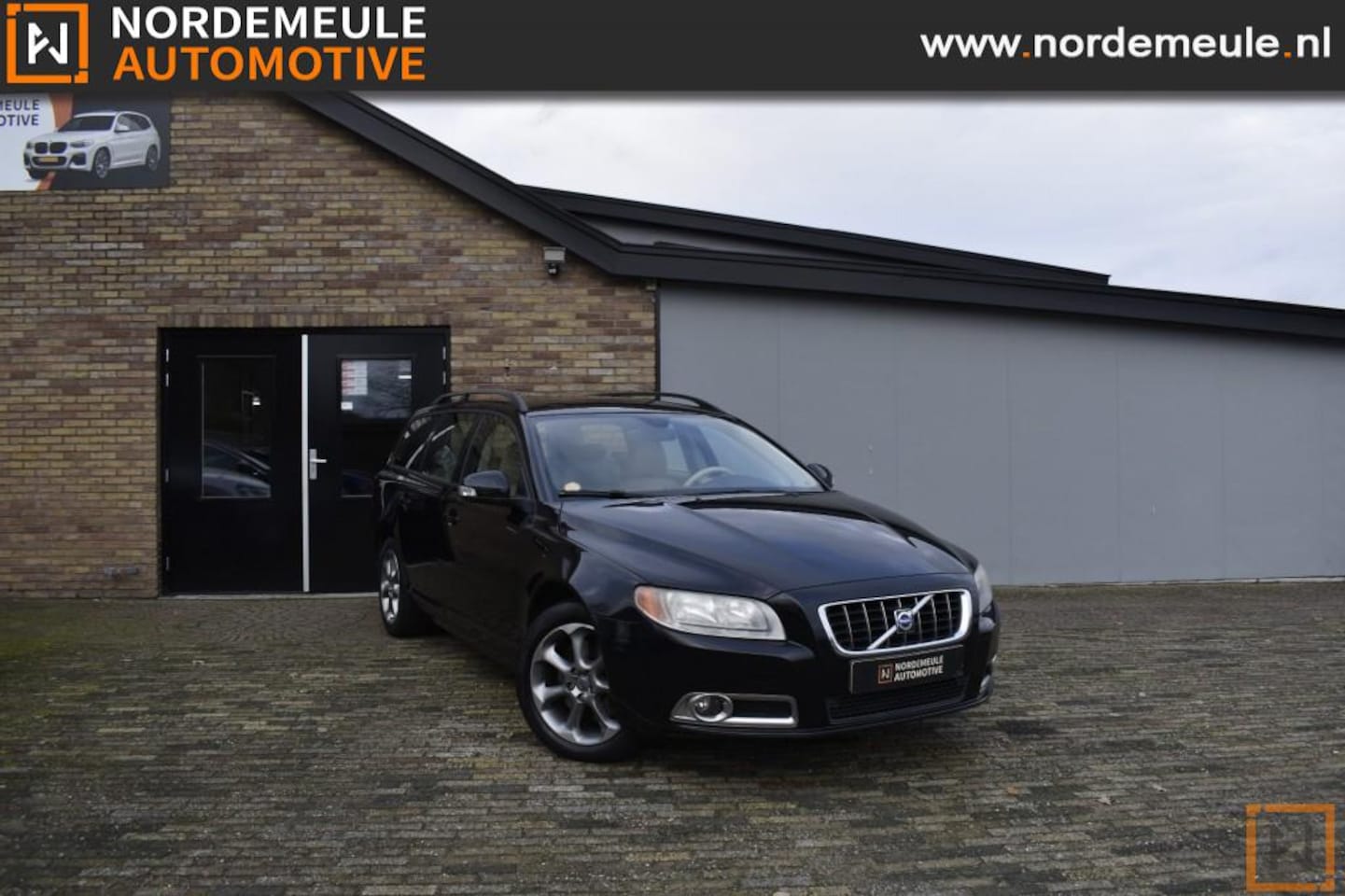 Volvo V70 - 2.4D Momentum 2.4D MOMENTUM, Leder, Cruise, AUT - AutoWereld.nl