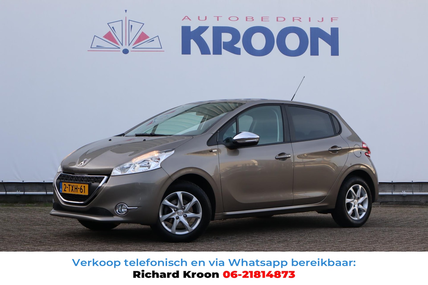 Peugeot 208 - 1.2 VTi Style|Airco|Lichtmetaal|Scherm| - AutoWereld.nl