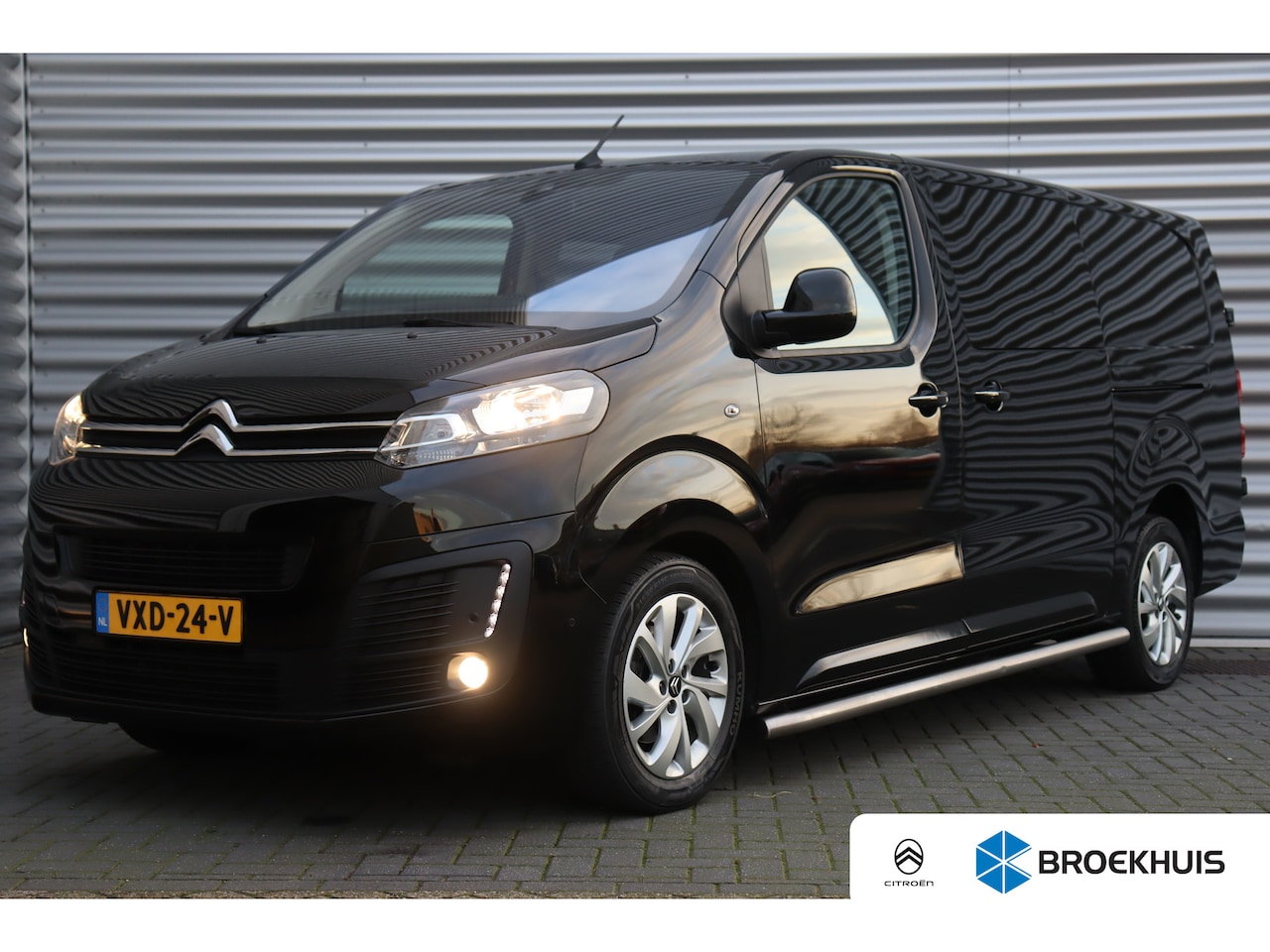 Citroën Jumpy - Citroën 2.0D 180PK L3H1 DC LONG AUTOMAAT / NAVI / CLIMA / LED / PDC / 17" LMV / CAMERA / S - AutoWereld.nl