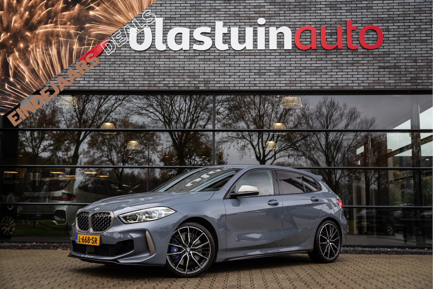 BMW 1-serie - M135i xDrive High Executive M135i xDrive High Executive 306pk , Kuipstoelen, Harman/Kardon, Head-up display, Sfeerverl - AutoWereld.nl