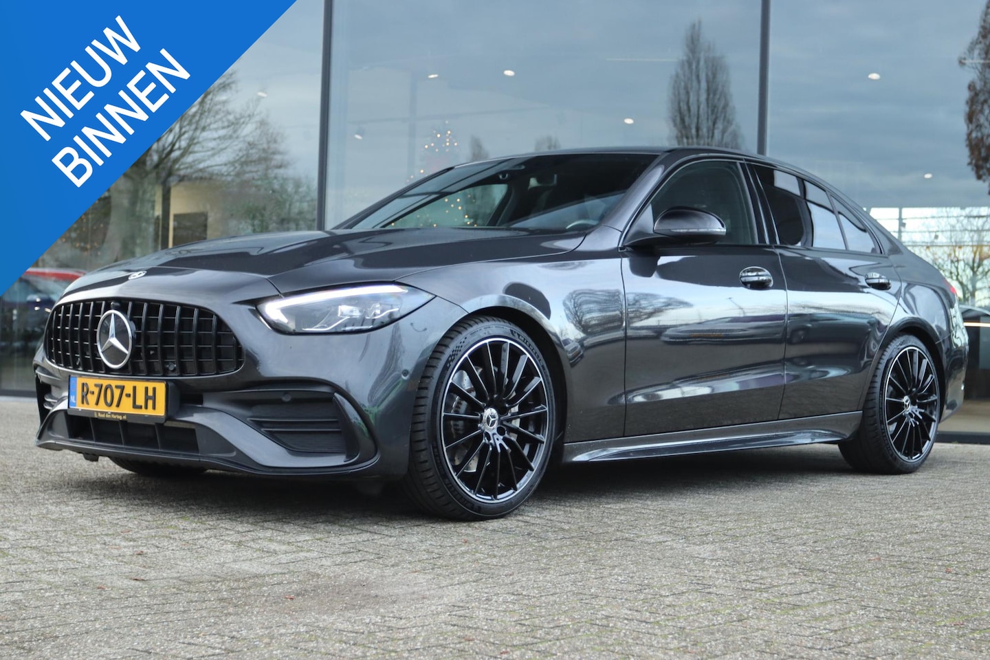 Mercedes-Benz C-klasse - 180 AMG LINE | ACC | CAMERA | CARPLAY | VIRT. COCKPIT | LED | LEDER - AutoWereld.nl