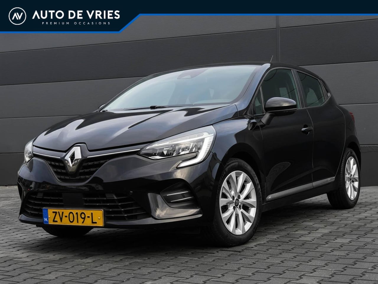 Renault Clio - 1.0 TCe 100pk Zen | Airco | Carplay | PDC - AutoWereld.nl