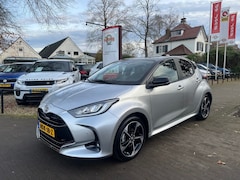 Toyota Yaris - 1.5 HYBRID 130 LAUNCH EDITION AUTOMAAT / JBL / HEAD-UP / CARPLAY