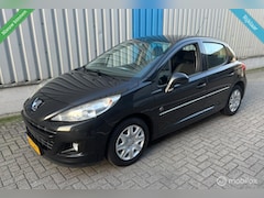 Peugeot 207 - 1.4 VTi Urban Move|Airco|Cruise|Trekhaak|5DRS | Nette Auto |2E Eigenaar |Elek Pakket