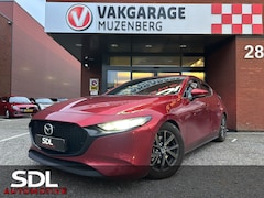 Mazda 3 - 3 2.0 e-SkyActiv-X M Hybrid 180 Luxury // 360 CAMERA // LEDER // ELEK.STOEL+GEHEUGEN // HE