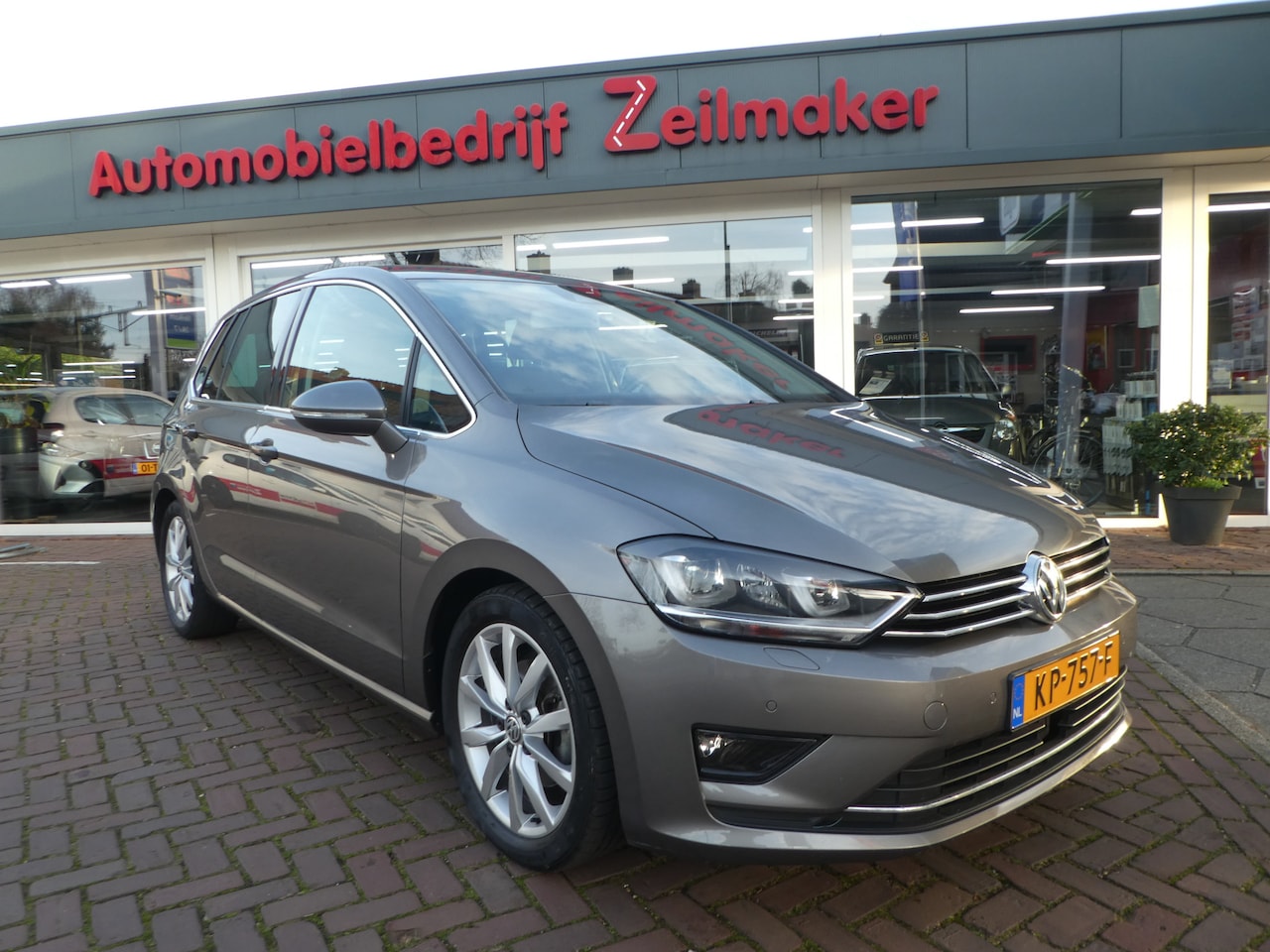 Volkswagen Golf Sportsvan - 1.4 TSI Business Edition Connected Automaat - AutoWereld.nl