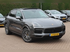 Porsche Cayenne - 3.0 E-Hybrid / SOH 93, 5% / Trekhaak / Panoramadak / 360Camera / Head-up / 21'' / Keyless