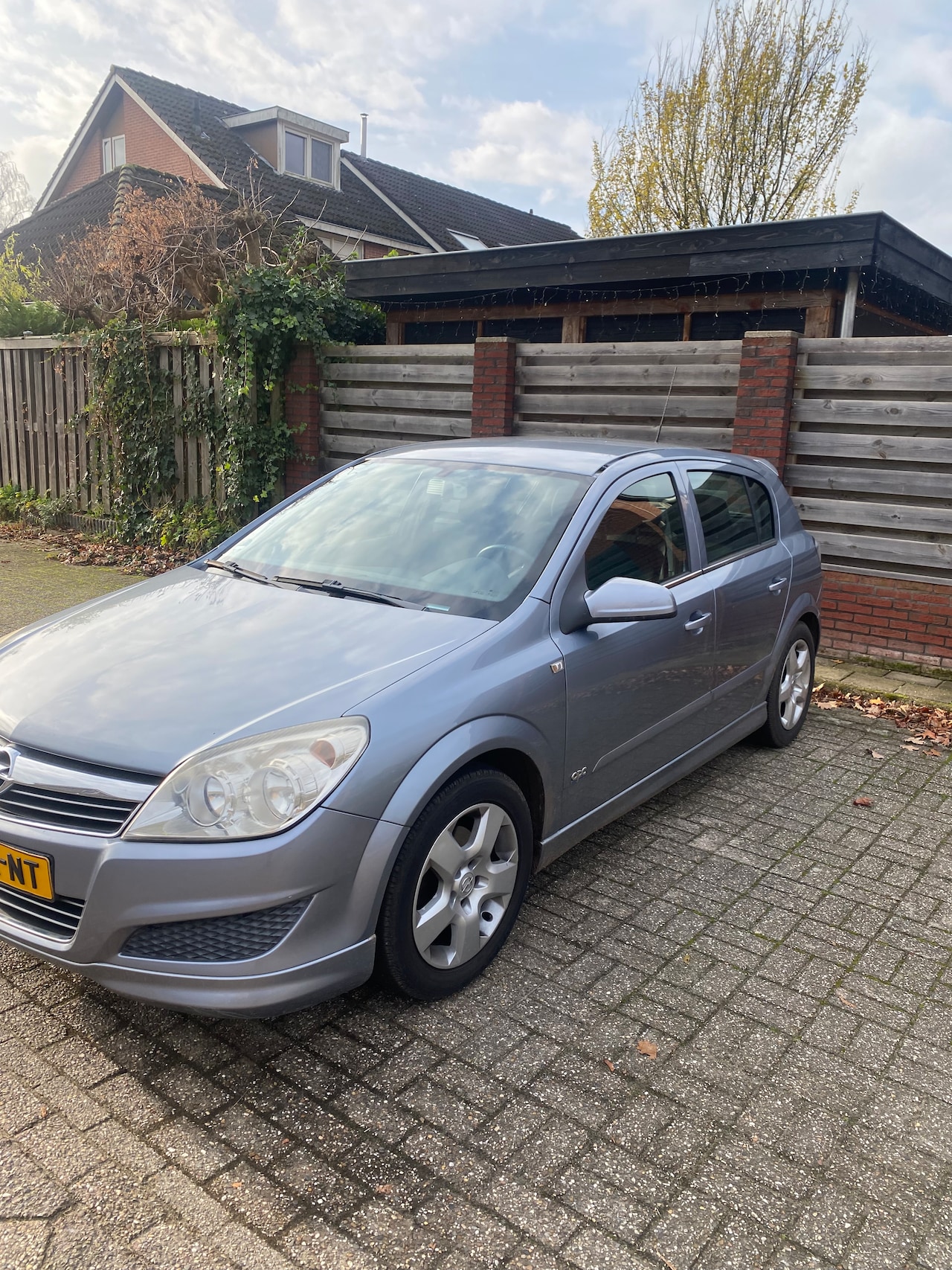 Opel Astra - 1.6 Business - AutoWereld.nl