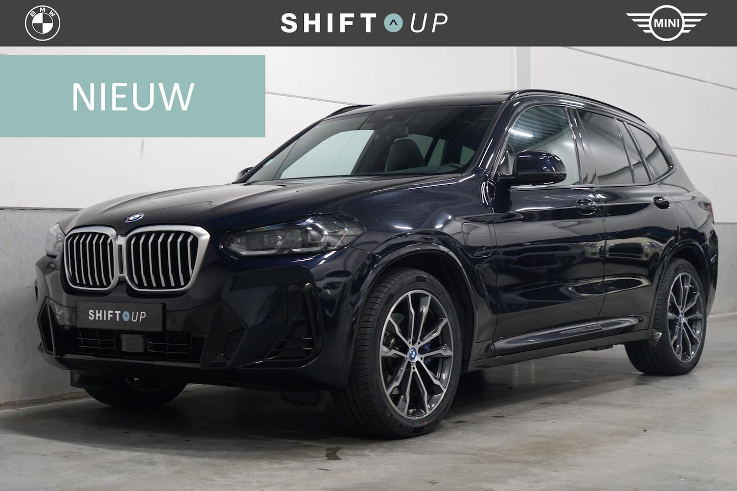 BMW X3 - xDrive30e M-Sport | M-Stoelen | Panoramadak | Harman Kardon | Adapt. Cruise Control - AutoWereld.nl