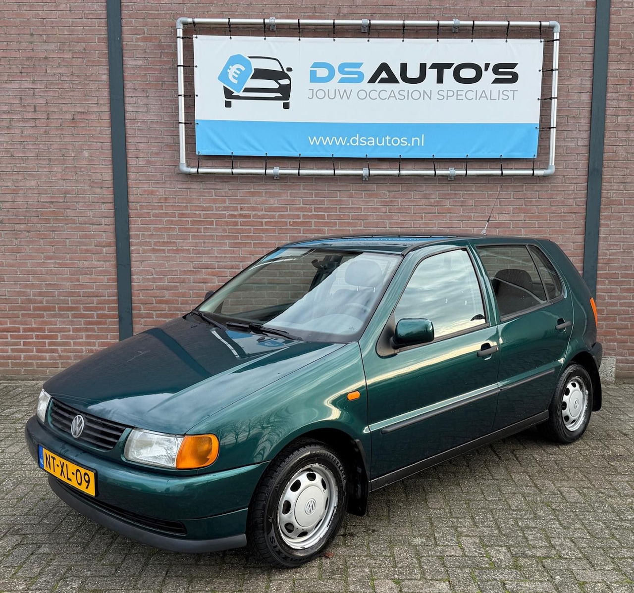 Volkswagen Polo - 1.6 1.6 - AutoWereld.nl