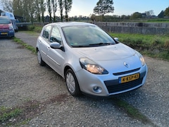 Renault Clio - 1.5 dCi Authentique