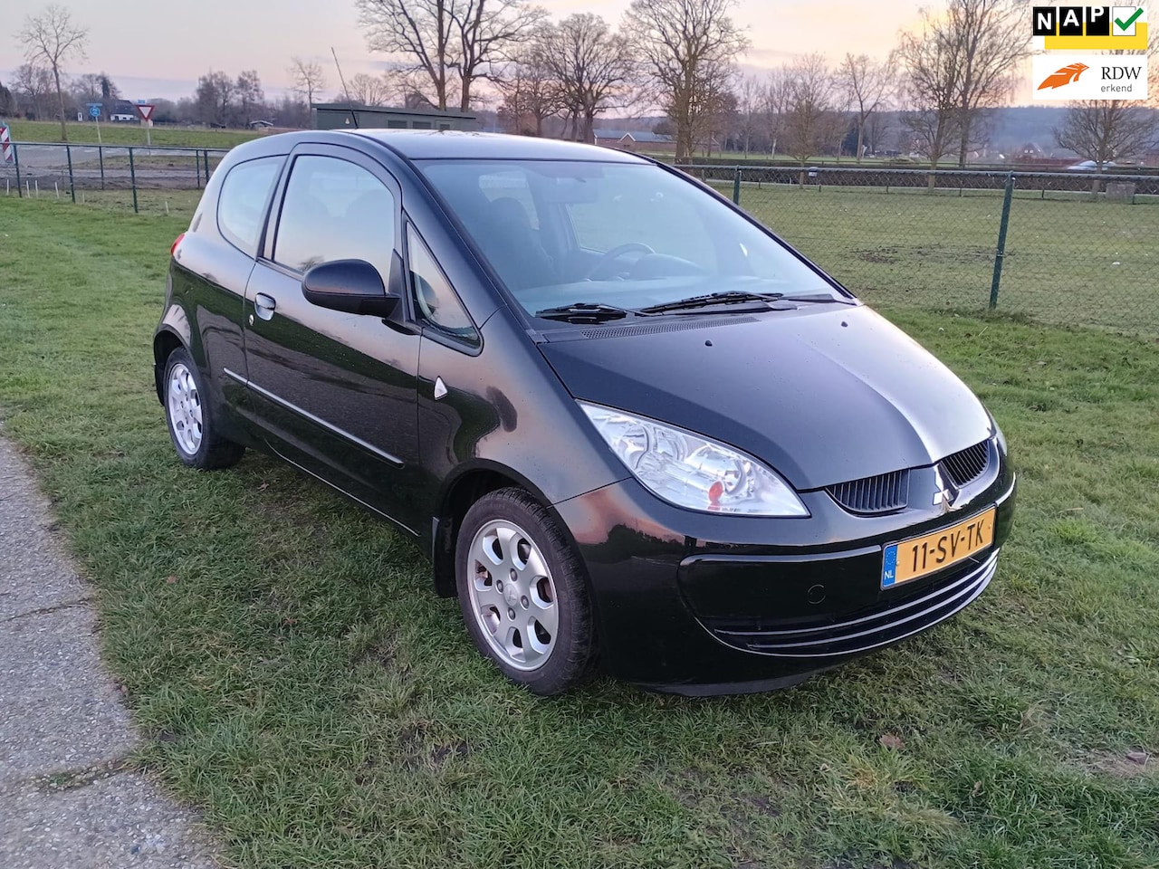 Mitsubishi Colt - 1.3 Invite - AutoWereld.nl
