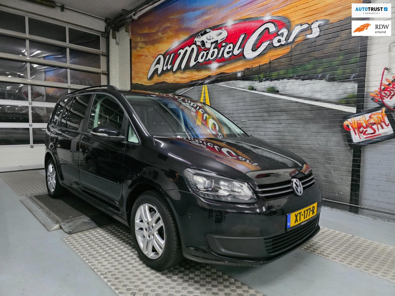 Volkswagen Touran - 1.2 TSI Easyline 7p. PDC |PARK PILOT| CRUISE - AutoWereld.nl