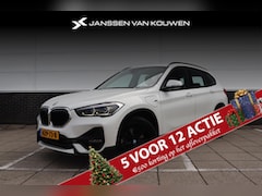 BMW X1 - xDrive25e *SOH 89% * PHEV * Sport Line * Trekhaak * Navigatie * Stoelverwarming * LED Kopl