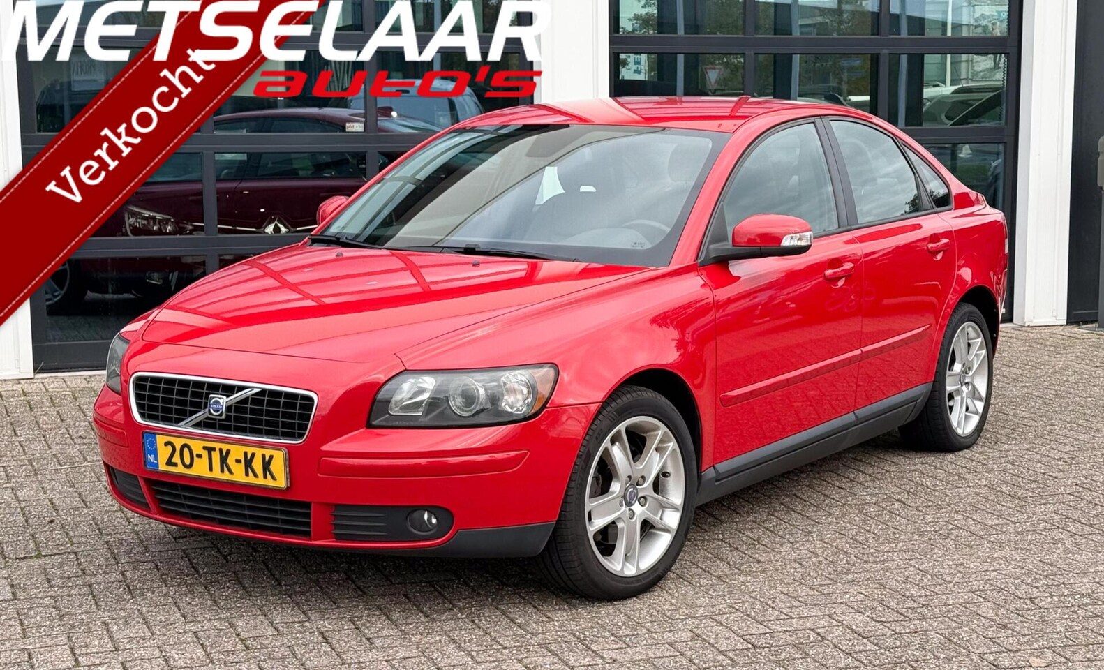 VOLVO S40