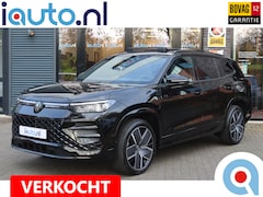 Volkswagen Tayron - 1.5 eHybrid 272PK R-Line Black Style IQ.Light/Pano/Keyless/Camera/DCC/ACC/Dodehoek/20"/Tre
