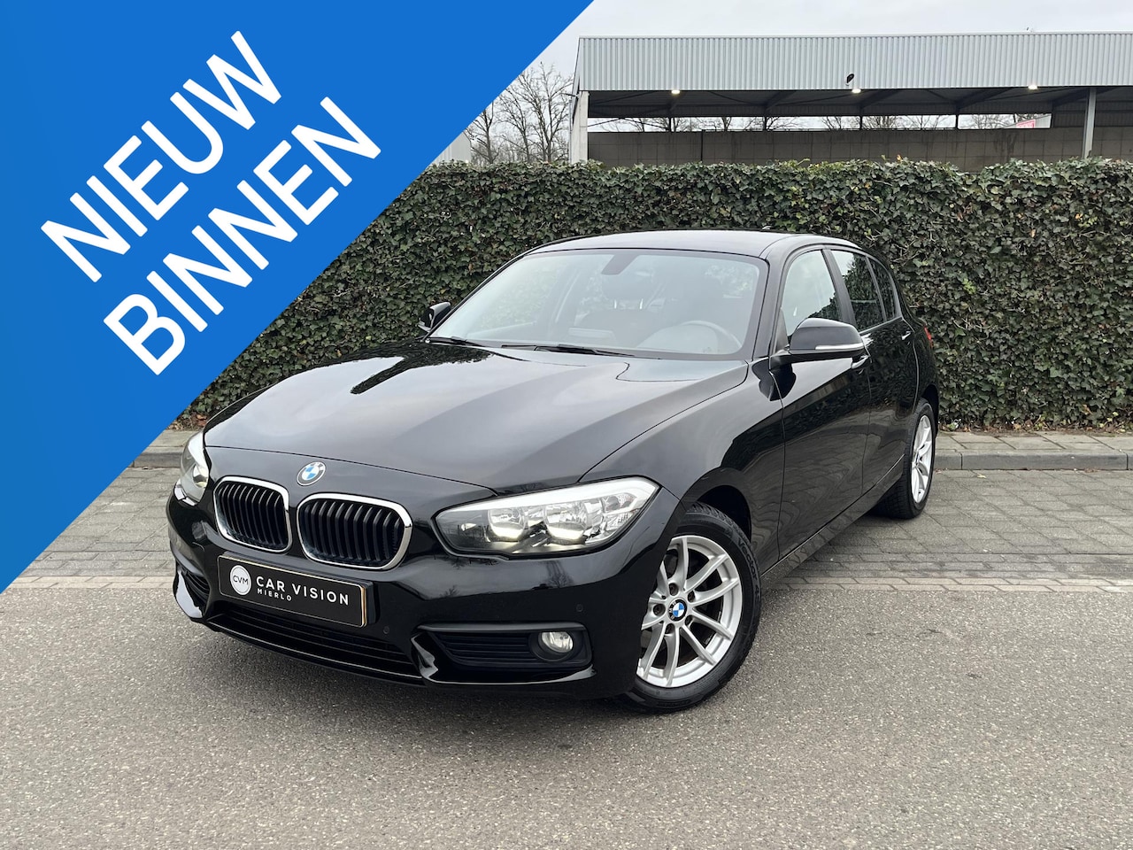 BMW 1-serie - 116i * Nieuwe distributie * Navi * Garantie - AutoWereld.nl