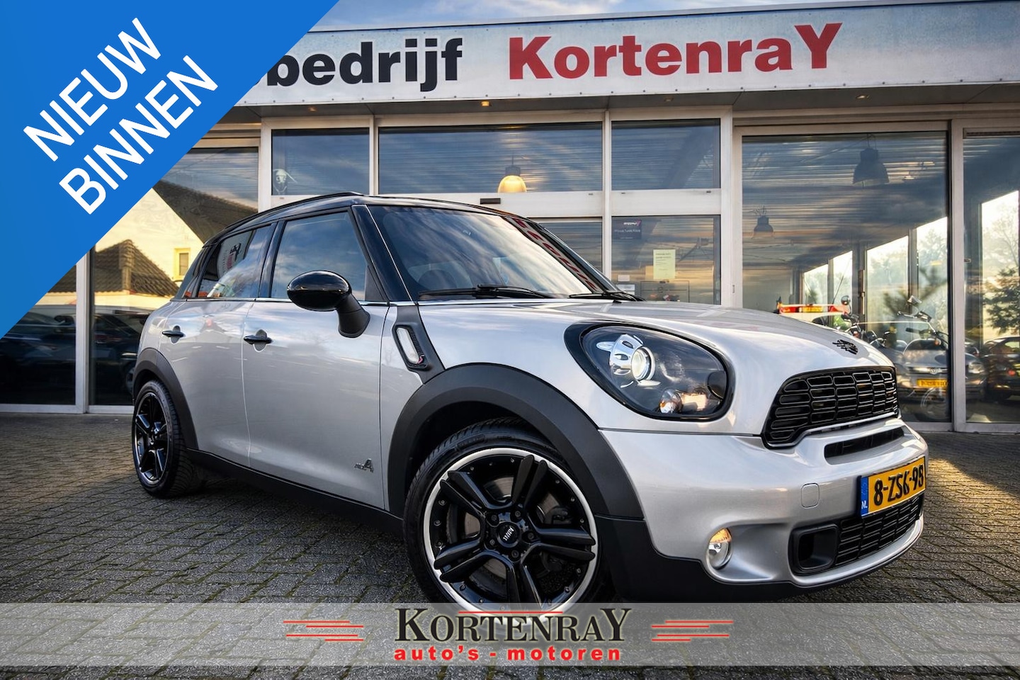 MINI Countryman - 1.6 Cooper S ALL4 Chili Navi/cruise control/vol leder/panorama/deze auto verkeert in top c - AutoWereld.nl