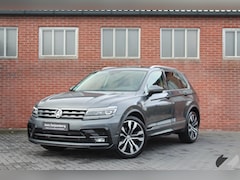 Volkswagen Tiguan - 1.5 TSI ACT Highline Business R | Pano | Trekhaak | Automaat |