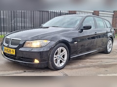 BMW 3-serie Touring - 318i Business Line