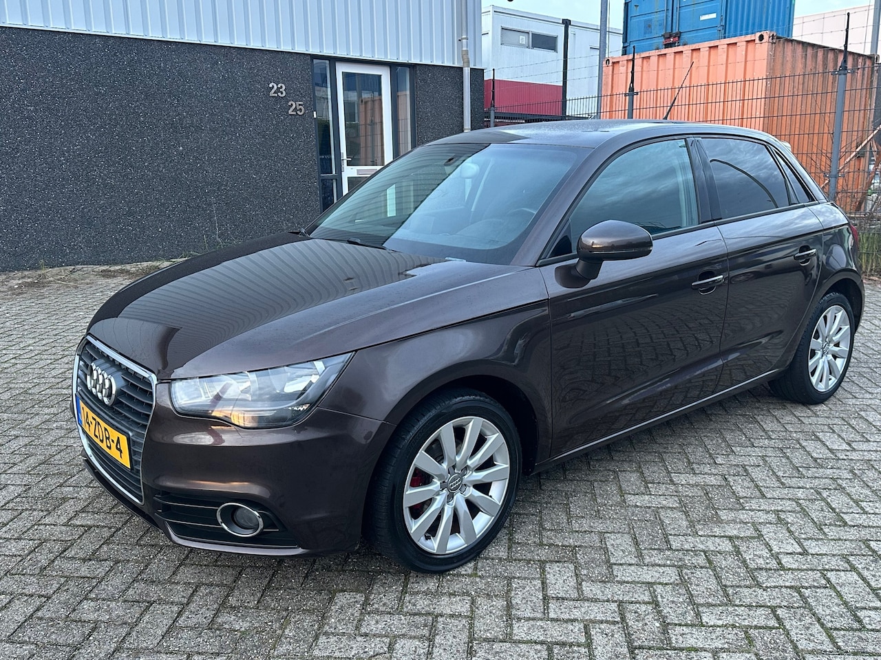 Audi A1 Sportback - 1.2 TFSI Ambition Pro Line Business 1.2 TFSI Ambition Pro Line Business 2012 - AutoWereld.nl
