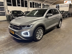 Volkswagen T-Roc - 1.5 TSI Life Business IQ light/Clima/Trekhaak…