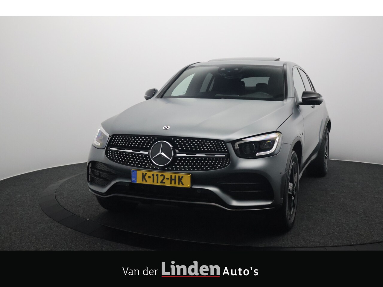 Mercedes-Benz GLC-klasse Coupé - 300e 4MATIC Business Solution AMG Seleniet Magno | NL Auto | 360° Camera | Panoramadak | B - AutoWereld.nl