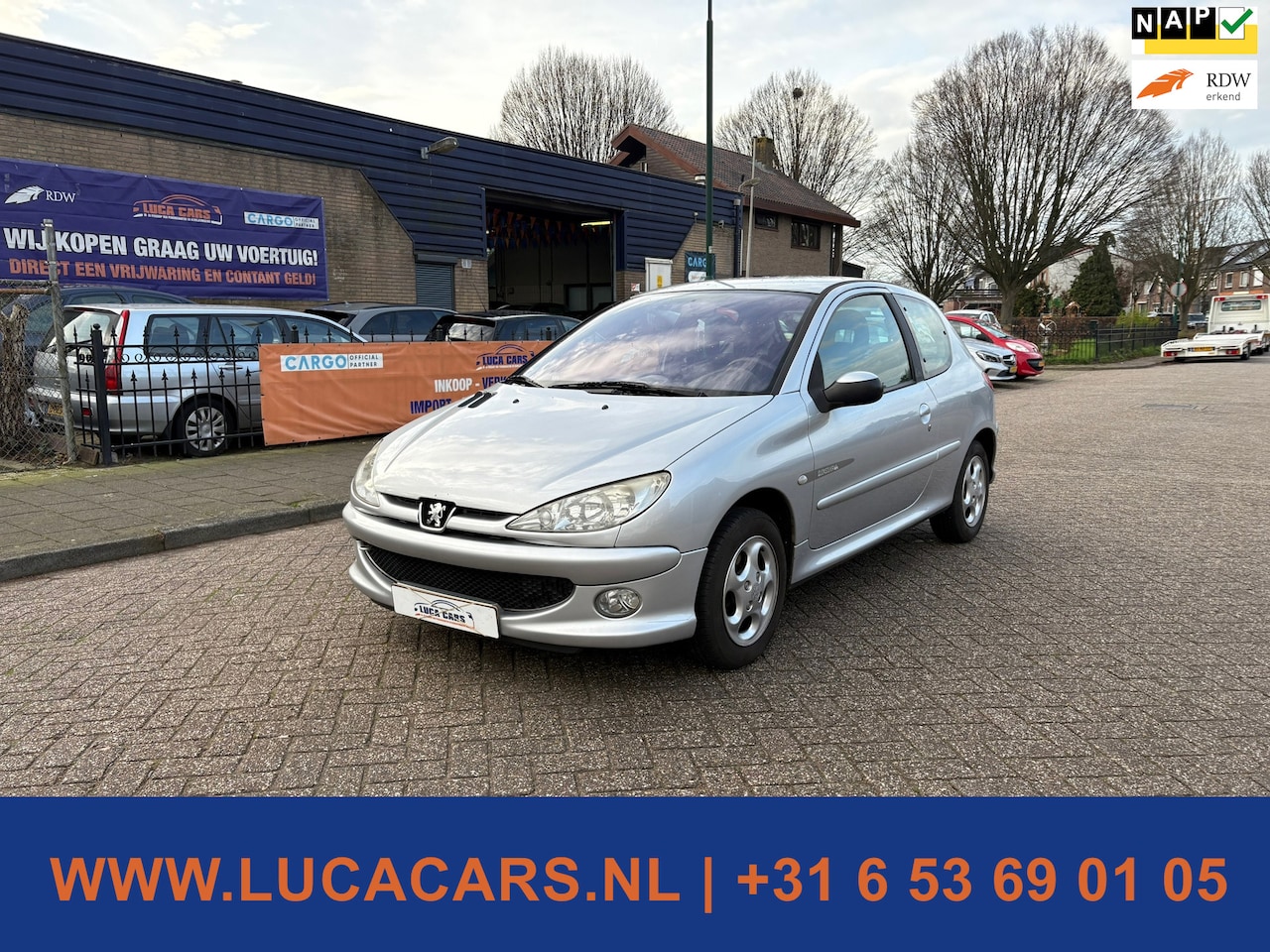 Peugeot 206 - 1.4 Quiksilver Airco - AutoWereld.nl