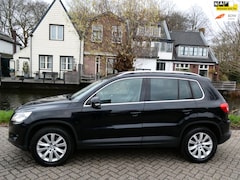 Volkswagen Tiguan - 2.0 TSI Sport&Style 4Motion 170pk Airco Trekhaak 2200kg