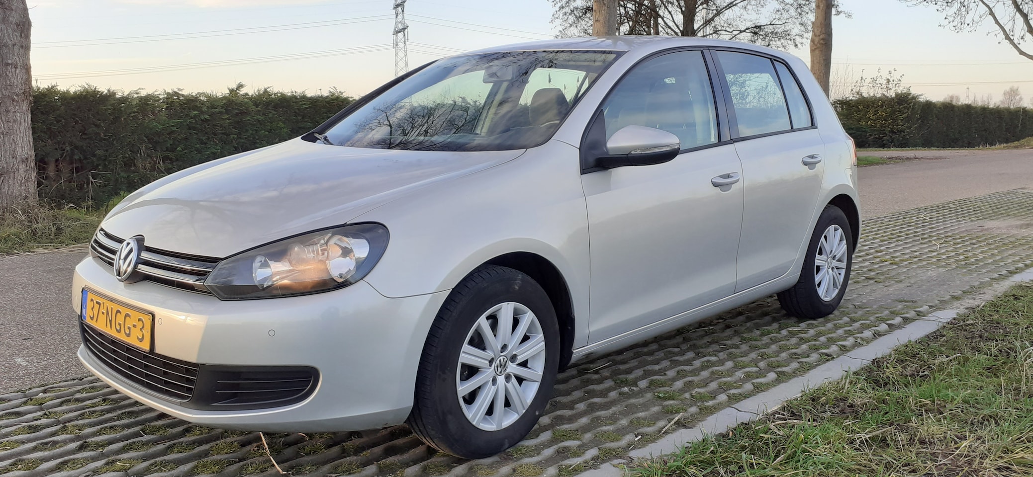 Volkswagen Golf - 1.2 TSI Highline BlueMotion 105 pk - AutoWereld.nl