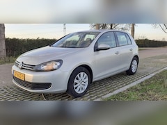 Volkswagen Golf - 1.2 TSI Highline BlueMotion 105 pk
