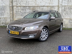 Volvo V70 - 2.0 D4 Polar+/ACC/Pano/Trekhaak/stoelverwarming/LED