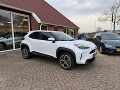 Toyota Yaris Cross - 1.5 HYBRID EXECUTIVE AUTOMAAT ALLE LUXE 23.630 KM