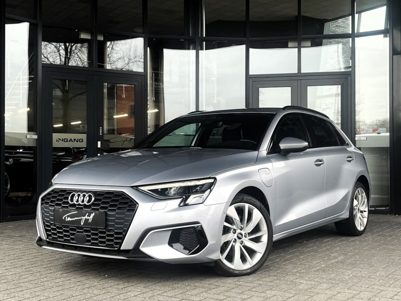 Audi A3 Sportback - SPORTBACK 40 TFSI E BNS EDIT. - VIRTUAL - ACC - STOELVERW. - AutoWereld.nl