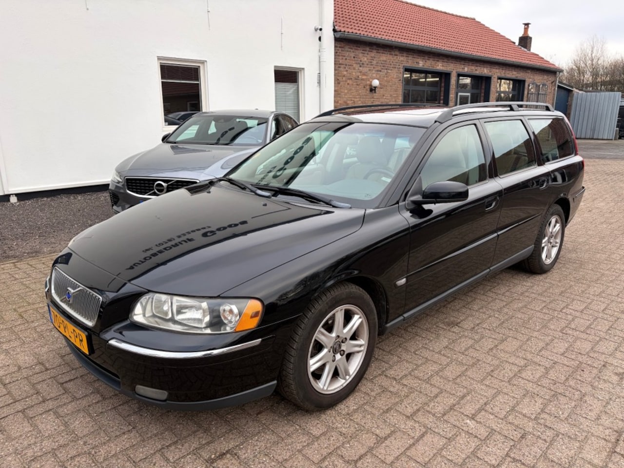 Volvo V70 - 2.5T Edition II Schuifdak - AutoWereld.nl