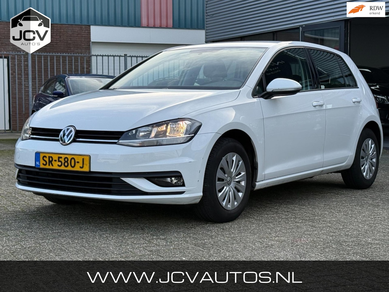 Volkswagen Golf - 1.0 TSI Trendline NAVI/AIRCO/CARPLAY - AutoWereld.nl