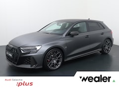 Audi RS3 - Sportback 2.5 TFSI Quattro | 400 PK | Matrix LED lampen | RS Schaalstoelen | Exclusive lak