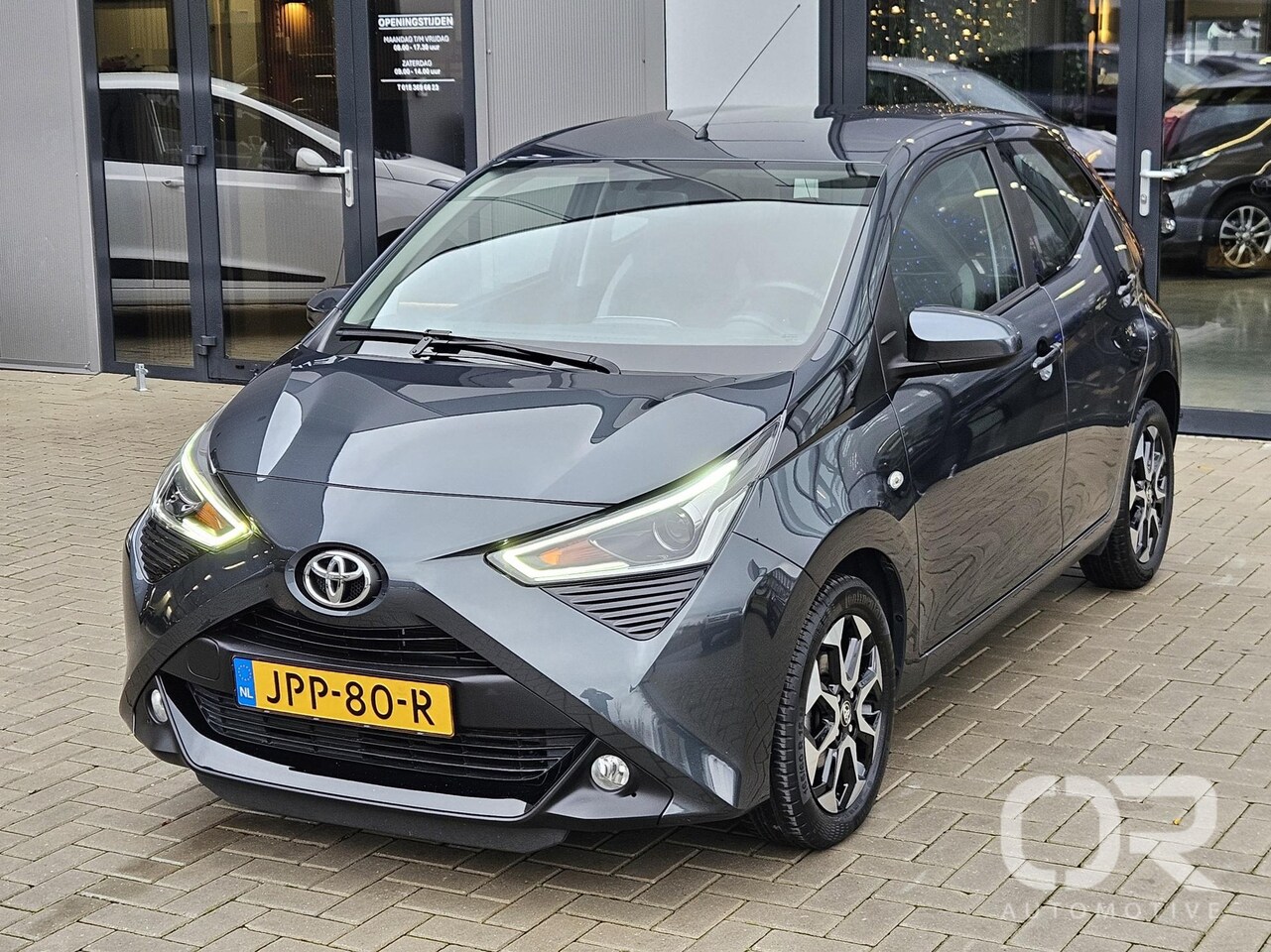 Toyota Aygo - 1.0 VVT-i x-play Carplay Android Camera LM15 - AutoWereld.nl