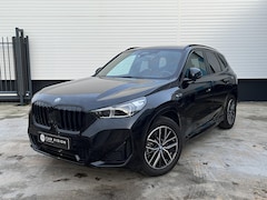 BMW X1 - xDrive30e * M-Sport * Pano * HUD * 360 Camera * NAP